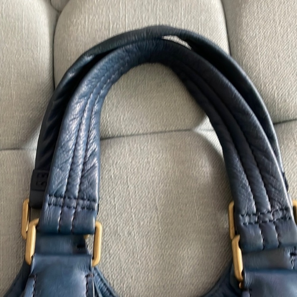 Marc By Marc Jacobs Totally Turnlock Teri Shoulder Bag - Picture 4 of 16